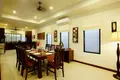 Villa de tres dormitorios 400 m² Rawai, Tailandia