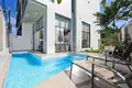 Villa de tres dormitorios 450 m² Karon, Tailandia