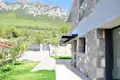 4 bedroom house 168 m² Yesiluzumlu, Turkey