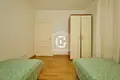 Mieszkanie 4 pokoi 131 m² Sveti Stefan, Czarnogóra