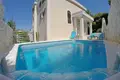 Casa 8 habitaciones 379 m² Grad Trogir, Croacia