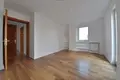 Квартира 5 комнат 160 м² в Варшаве, Польша