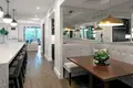 6 bedroom villa  Los Angeles, United States