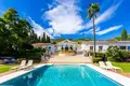 8 bedroom House 1 400 m² Dos Hermanas, Spain