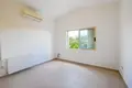 Mieszkanie 4 pokoi 212 m² Chloraka, Cypr