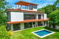 4 bedroom house  Veintisiete de Abril, Costa Rica