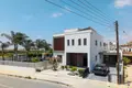 4 bedroom apartment 198 m² Oroklini, Cyprus