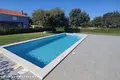 3 bedroom villa 144 m² Grad Porec, Croatia