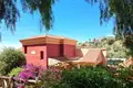 Mieszkanie 2 pokoi 116 m² Marbella, Hiszpania