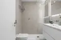 2 bedroom apartment 93 m² Marbella, Spain