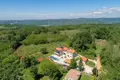 Вилла 7 спален 450 м² Пореч, Хорватия