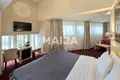 Hotel 2 215 m² Libau, Lettland