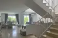 3 bedroom house 168 m² Dos Hermanas, Spain