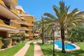 Mieszkanie 3 pokoi 85 m² Torrevieja, Hiszpania