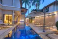 5-Schlafzimmer-Villa 450 m² Choeng Thale, Thailand