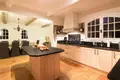 5-Schlafzimmer-Villa 310 m² in Frankreich, Frankreich