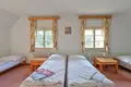 Apartamento 1 000 m² Lsteni, Chequia