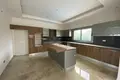 3-Schlafzimmer-Villa 220 m² Karavas, Nordzypern
