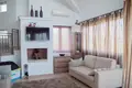 Haus 8 Schlafzimmer  Lustica, Montenegro