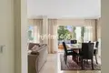 Mieszkanie 3 pokoi 161 m² Benahavis, Hiszpania