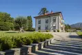 Villa 10 bedrooms 1 300 m² Luino, Italy