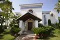 5-Schlafzimmer-Villa 531 m² Abadin, Spanien
