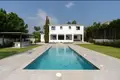 Haus 6 Schlafzimmer 660 m² Dos Hermanas, Spanien