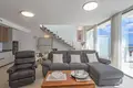 3 bedroom apartment 213 m² Dos Hermanas, Spain