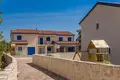 villa de 5 dormitorios 323 m² Omisalj, Croacia
