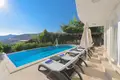 Villa de 4 dormitorios 200 m² Kalkan, Turquía