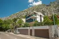 Haus 5 Schlafzimmer 210 m², Montenegro