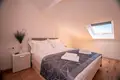Casa 36 habitaciones 1 150 m² Split Dalmatia County, Croacia