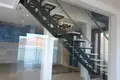 Villa de 4 dormitorios 300 m² Krasici, Montenegro