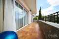 4-Schlafzimmer-Villa 495 m² Budva, Montenegro