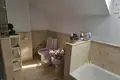 Haus 4 Schlafzimmer 458 m² Dos Hermanas, Spanien