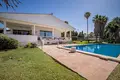 7-Schlafzimmer-Villa 692 m² Marbella, Spanien