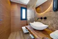 5 bedroom house 250 m² Torrevieja, Spain