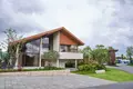 3 bedroom villa 320 m² ban sanak tabaek, Thailand