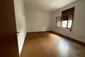 Oficina 7 habitaciones 230 m² en Tirana Municipality, Albania