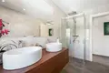 4 bedroom house 177 m² San Pedro Alcantara, Spain
