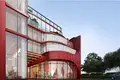 Complexe résidentiel New residential complex with swimming pools, Bangkok, Thailand