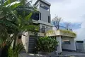 3 bedroom villa 225 m² Desa Belalang, Indonesia