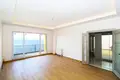 Mieszkanie 4 pokoi 120 m² Kucukcekmece, Turcja