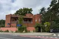 Коммерческое помещение 256 м² Laski, Польша