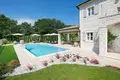 4-Schlafzimmer-Villa 359 m² Rovinj, Kroatien