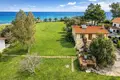 Land 4 300 m² Kassandrino, Greece