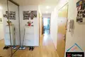 Mieszkanie 3 pokoi 81 m² Miasto Stołeczne Praga, Czechy