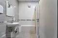 Pomieszczenie biurowe 3 pokoi 561 m² w Mińsk, Białoruś