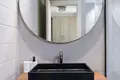 Mieszkanie 2 pokoi 80 m² Marbella, Hiszpania