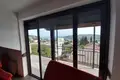 Casa 3 habitaciones 285 m² en Dindinovici, Montenegro